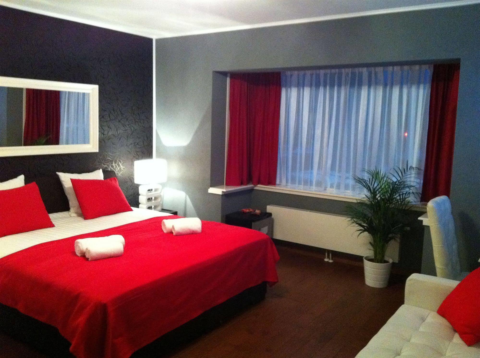 Alex Rooms Zwanenburg Exterior foto